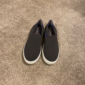 Rothys | NWOT Steel Grey Sneaker